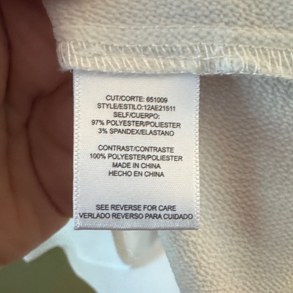 Halo White Womens V-Neck Blouse with Lace Detail - Picture 6 of 7